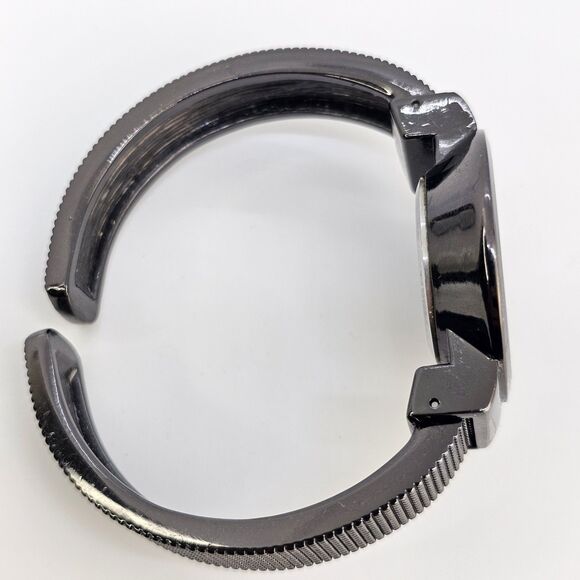 Folio Women's Cuff Watch 32MM Black Dial Black Bracelet Band 5.5" New Battery - Picture 10 of 13